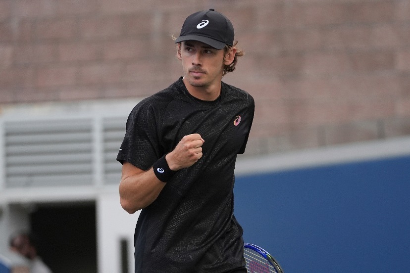 手是从资格, https