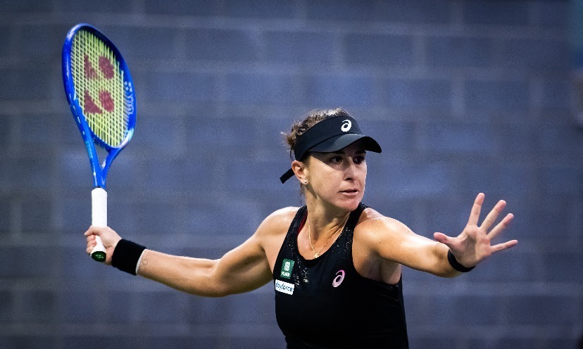 奈尔, 场大关, 意大利人的