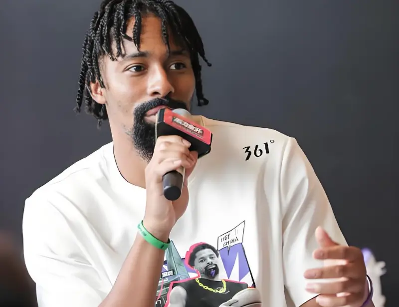 丁威迪打得, 这样的臃肿, 履历 丁威迪打得, 这样的臃肿, 履历